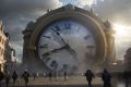 A_huge_clock_rissing_in_the_horisont_people_run_2.jpg